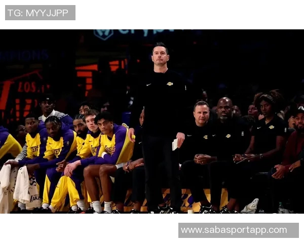 浓眉谈雷迪克友情期待未来有机会深入交流并祝福他一切顺利 浓眉谈雷迪克友情期待未来有机会深入交流并祝福他一切顺利