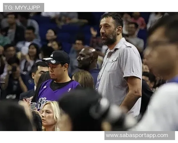 莺歌称赞拉贾科维奇注重细节的执教风格期待在他的指导下不断进步